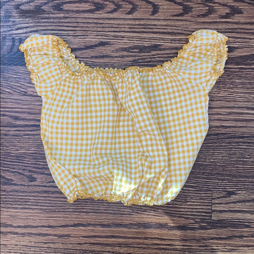 Brandy Melville Gingham Off the Shoulder Crop Top